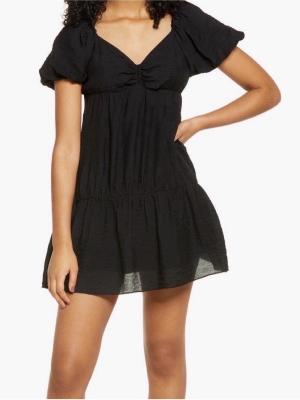 Black Short Puff-Sleeve Tiered Mini Babydoll Dress
